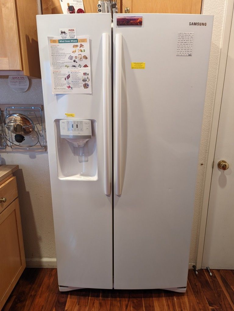 Samsung Fridge Model RS261MDWP