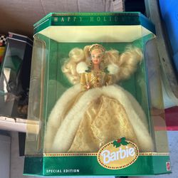 Happy Holidays 1994 Barbie Rare Green Eye Misprint