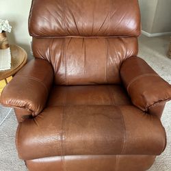 Leather La-Z-Boy  Recliner 