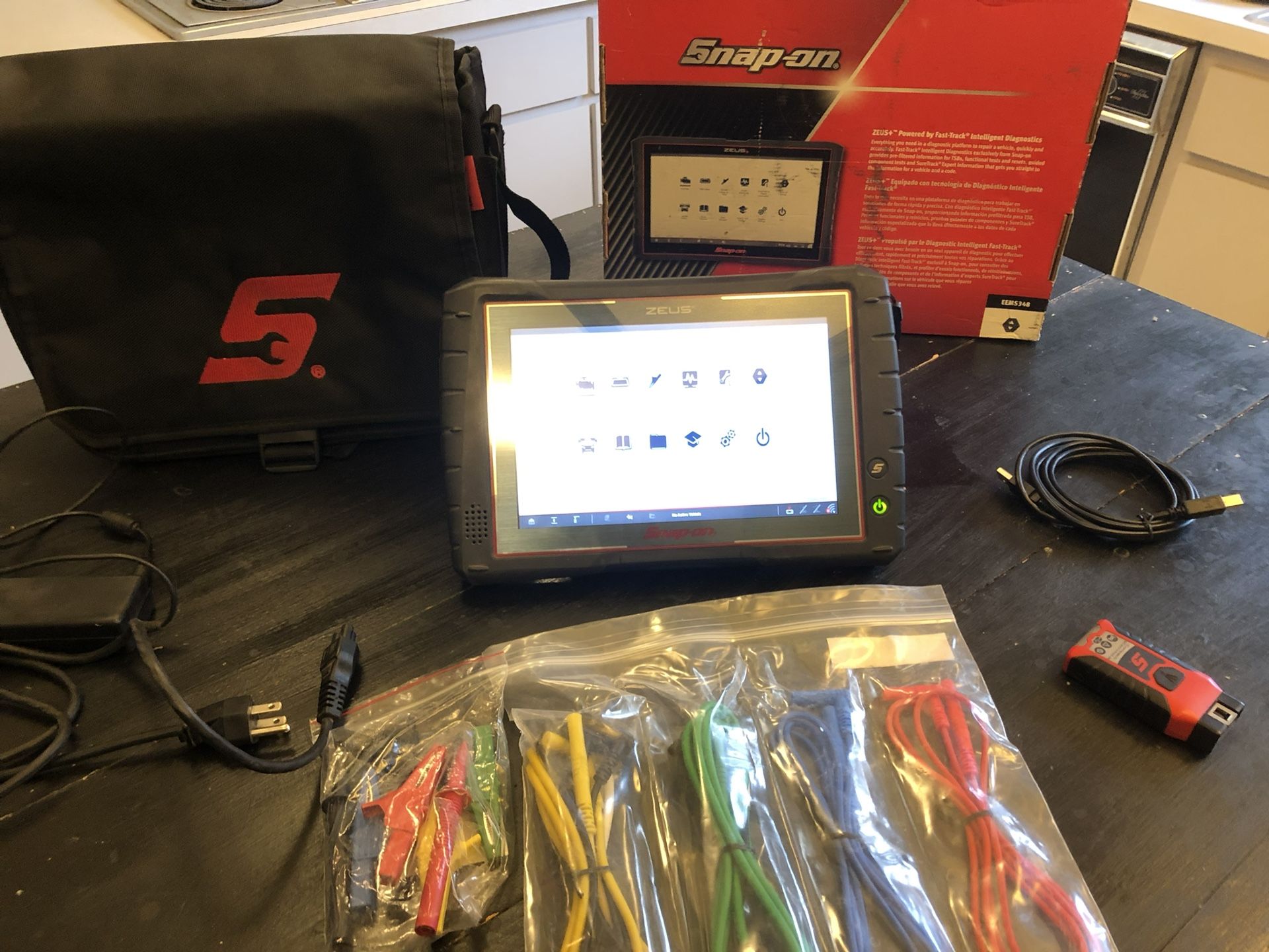 Snap-On Zeus Scan Tool Lab Scope