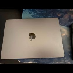 MacBook Air M3 Chip 13 Inches Grey 16GB 256GB  (2024)