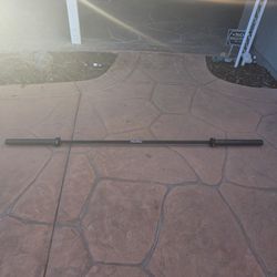 Hero 45 lb Olympic Barbell – Great Condition