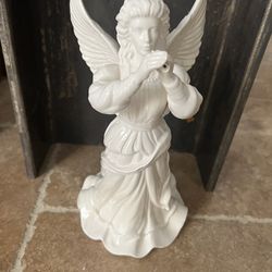 Angel 👼 Statue 
