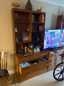 Dresser set