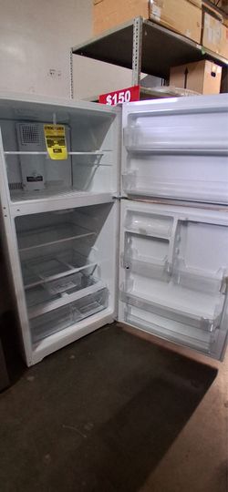 New GE refrigerator with 1 yr warranty