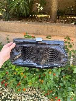 Black Clutch