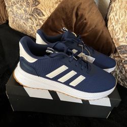 New Adidas Men's Navy Blue Sneakers size 10.5