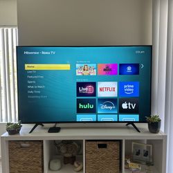 Hisense Roku Smart TV – 55” – $195
