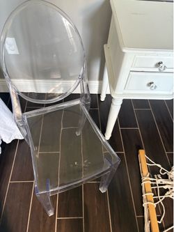 Desk and chair