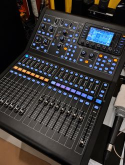 Midas M32r, stage box and IEM system