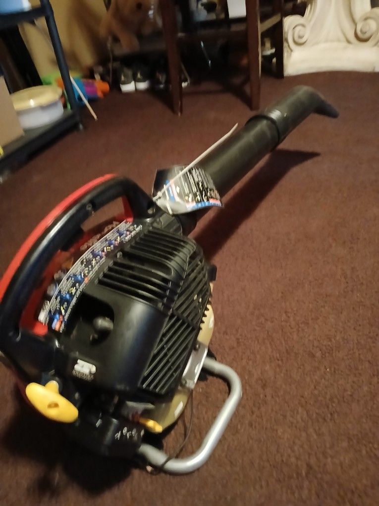 Leaf Blower