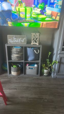 Small Cubicle 