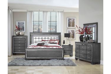 4-PCS Queen Size Bedroom Set in Offer