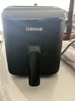Small black air fryer (used once)