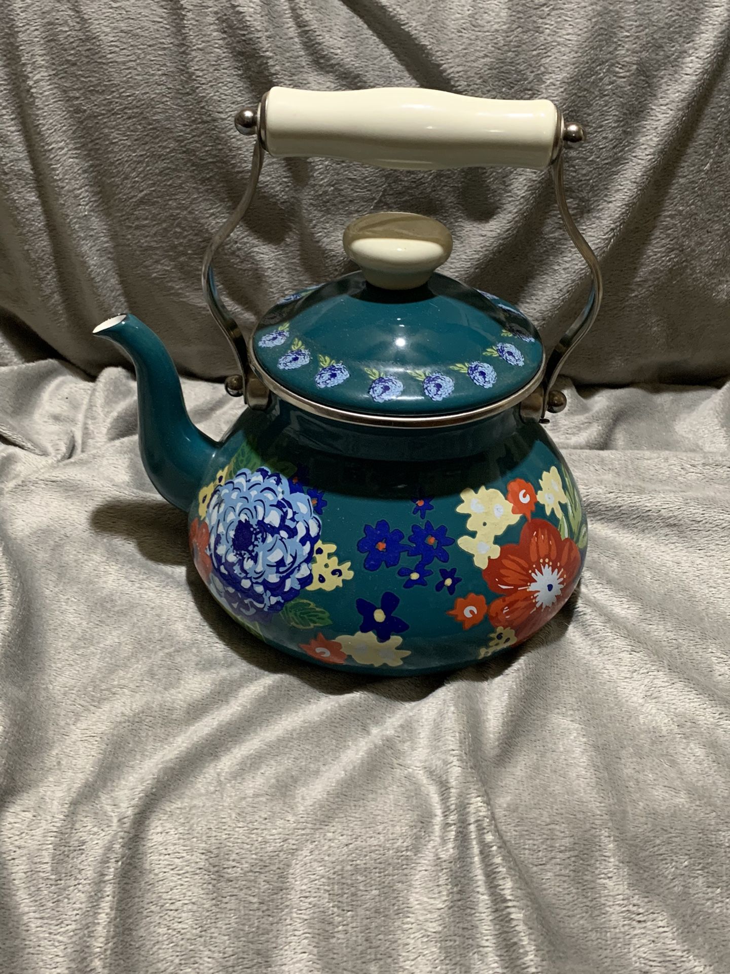 Pioneer Women Tea Kettle 