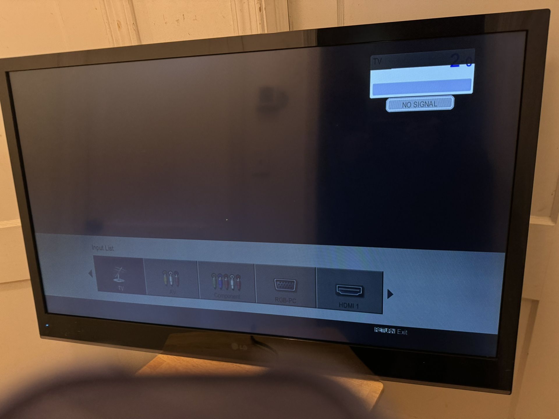 LG Television