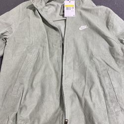 S Nike coat 