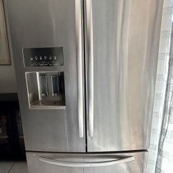 Kitchen Aid Refrigerator 