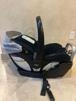 Britax Infant Car Seat with Base