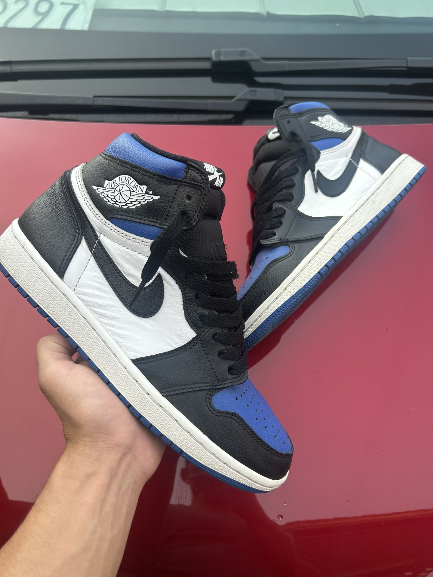 Jordan 1 Royal Blue