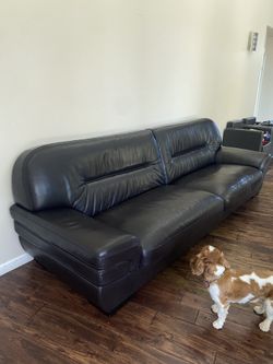 10 FOOT LEATHER COUCH