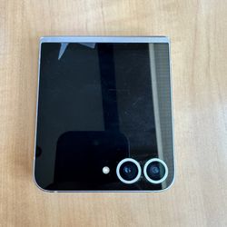 Samsung Galaxy Z Flip 6 512gb unlocked AT&T For Parts