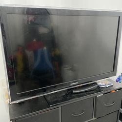 Samsung Tv With Remote 