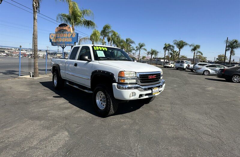 2004 GMC Sierra 1500 Work Truck