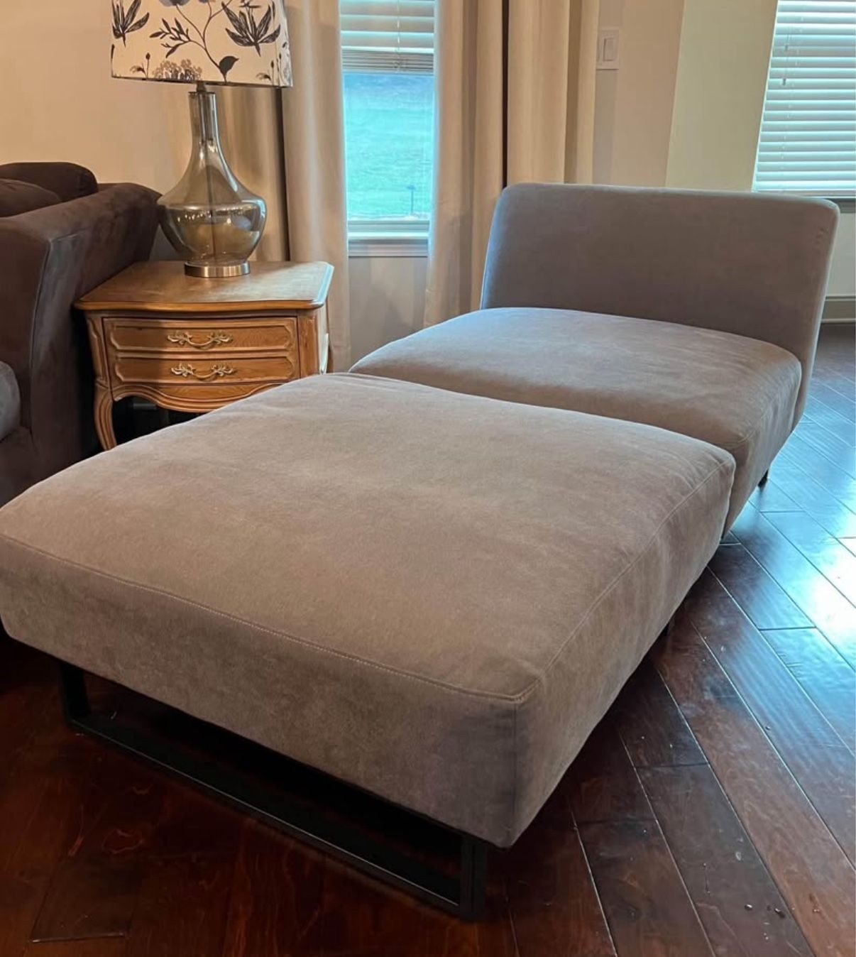 Lounge Chair Priced To Sell Quick