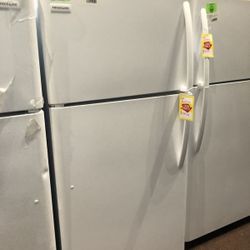 Top Freezer Appliance XS
