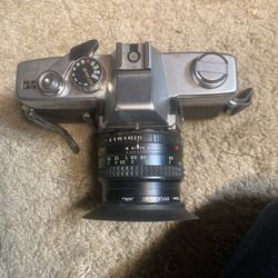Minolta Sr T-100 35mm SLR Film Camera