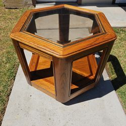 Oak End Table 
