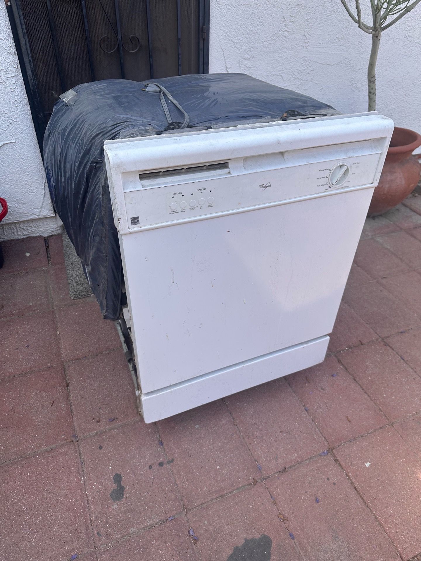 Free Working Whirlpool Dishwasher