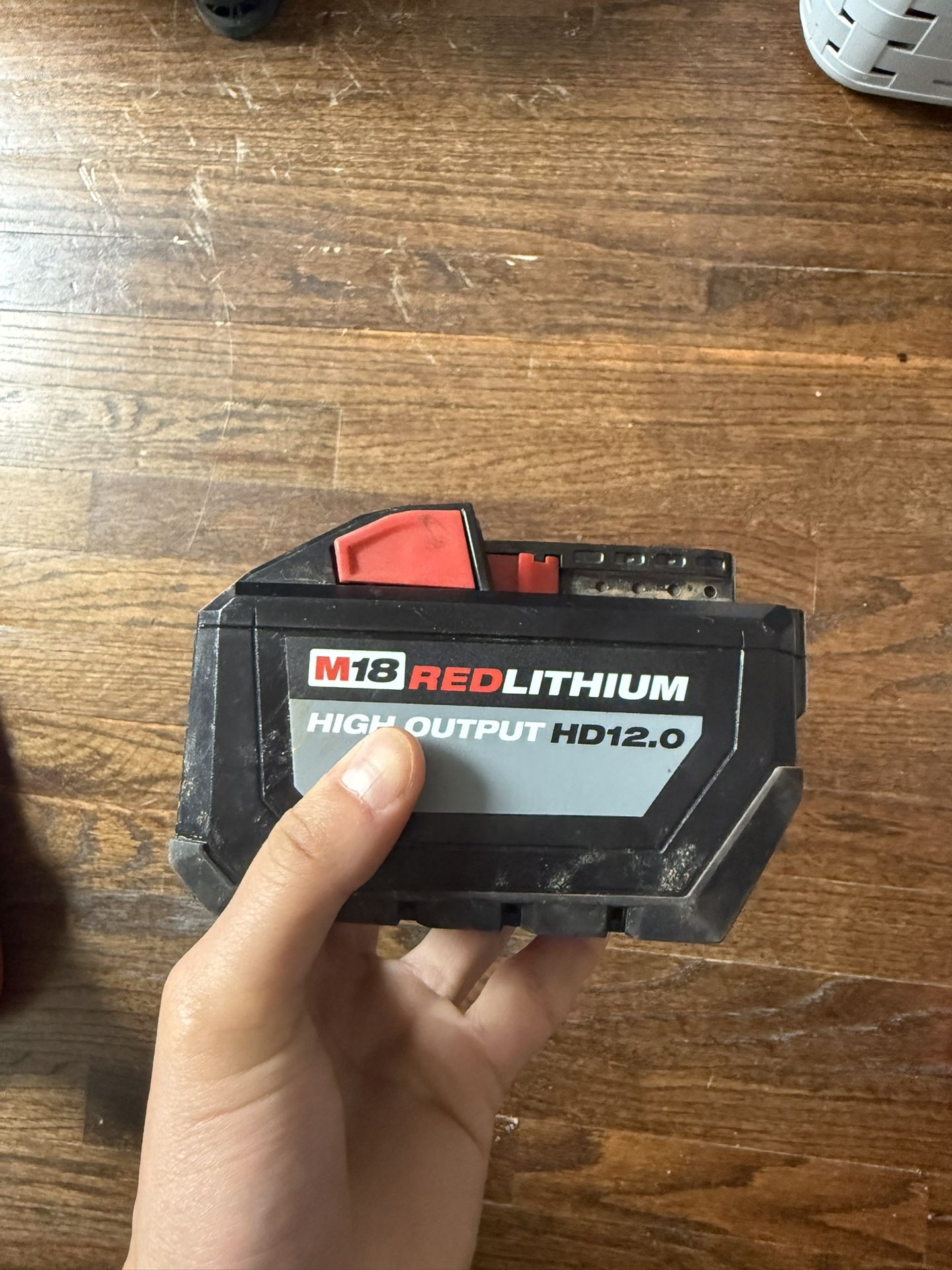 Milwuakee 12.0 Battery