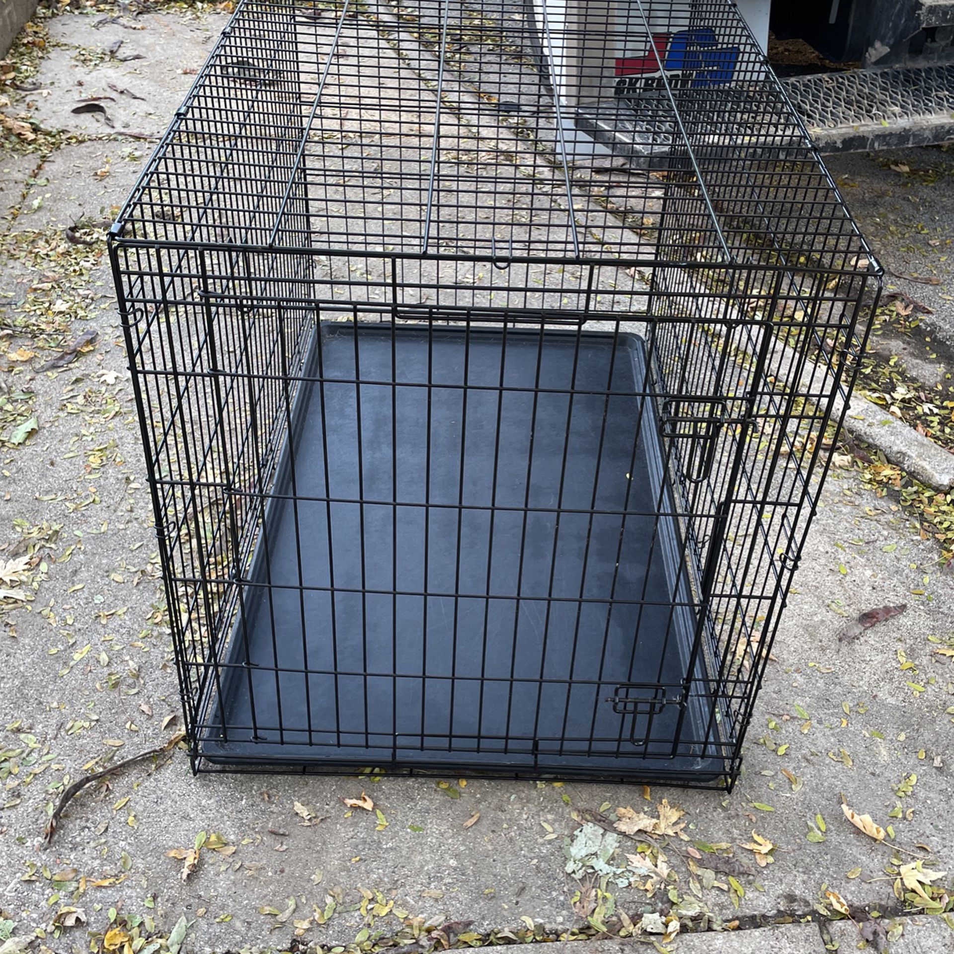 Dog Cage Like New  $50 Or Best Offer 