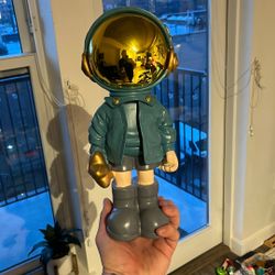 Astronaut Statue
