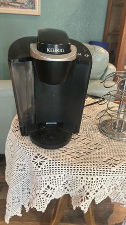 Kerurig coffee maker and stand