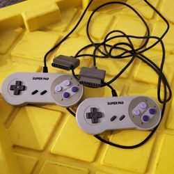 Super Nintendo Controllers  2 pcs.