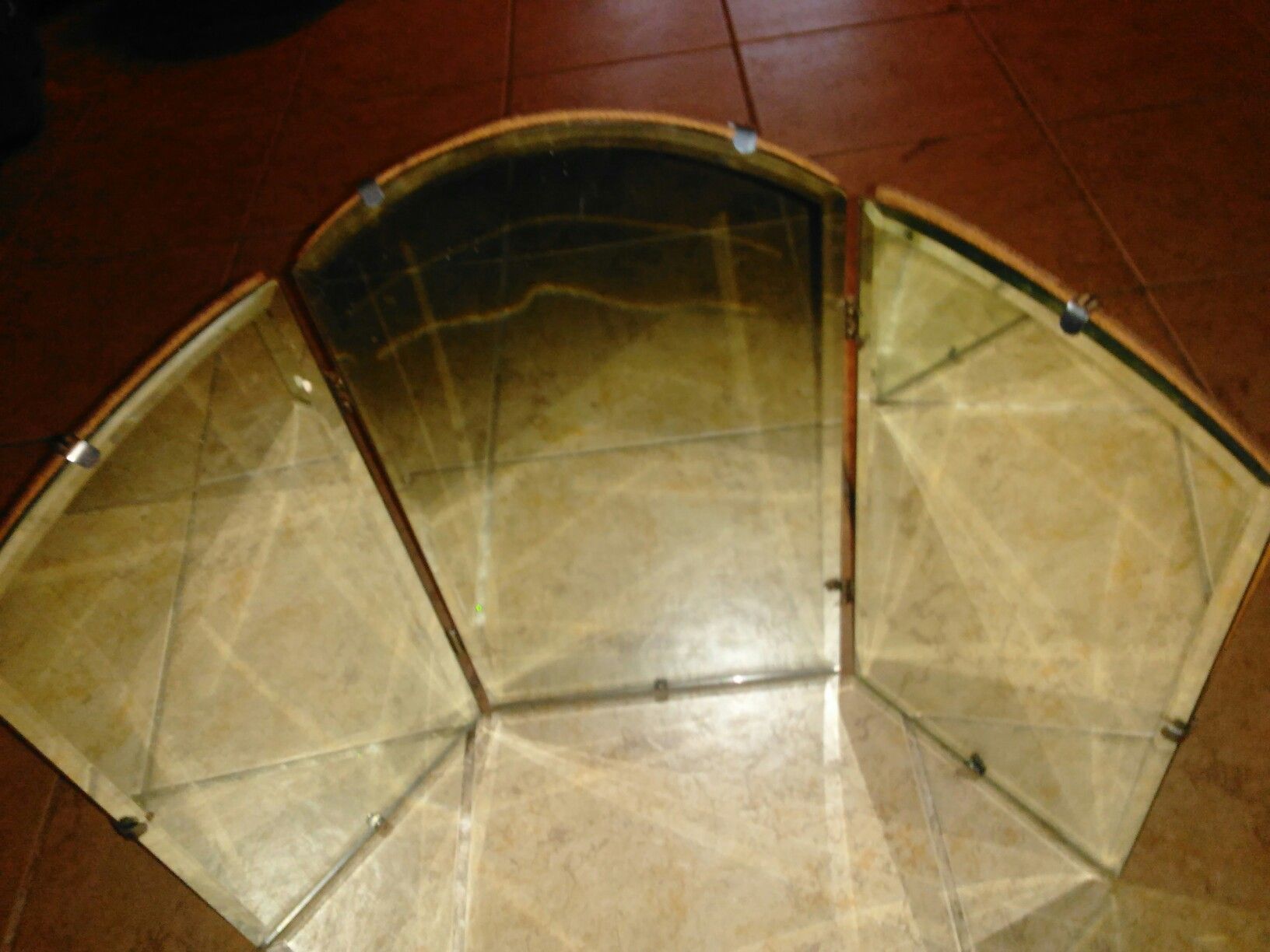1944 Tri-Fold Mirror
