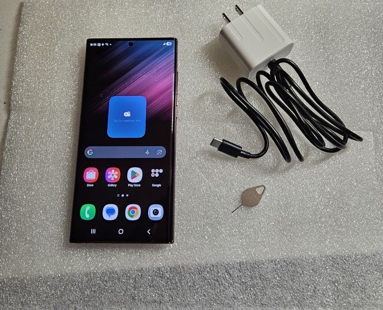 Samsung s22 ultra Carrier unlocked any company 128gb storage with charger or best offer