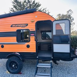 2022 Sunray 129 
