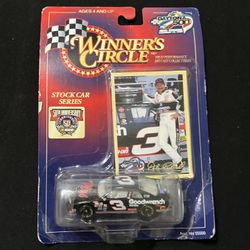 Winner's Circle Dale Earnhardt 1/64 #3 Daytona 500 40th Annual Diecast 