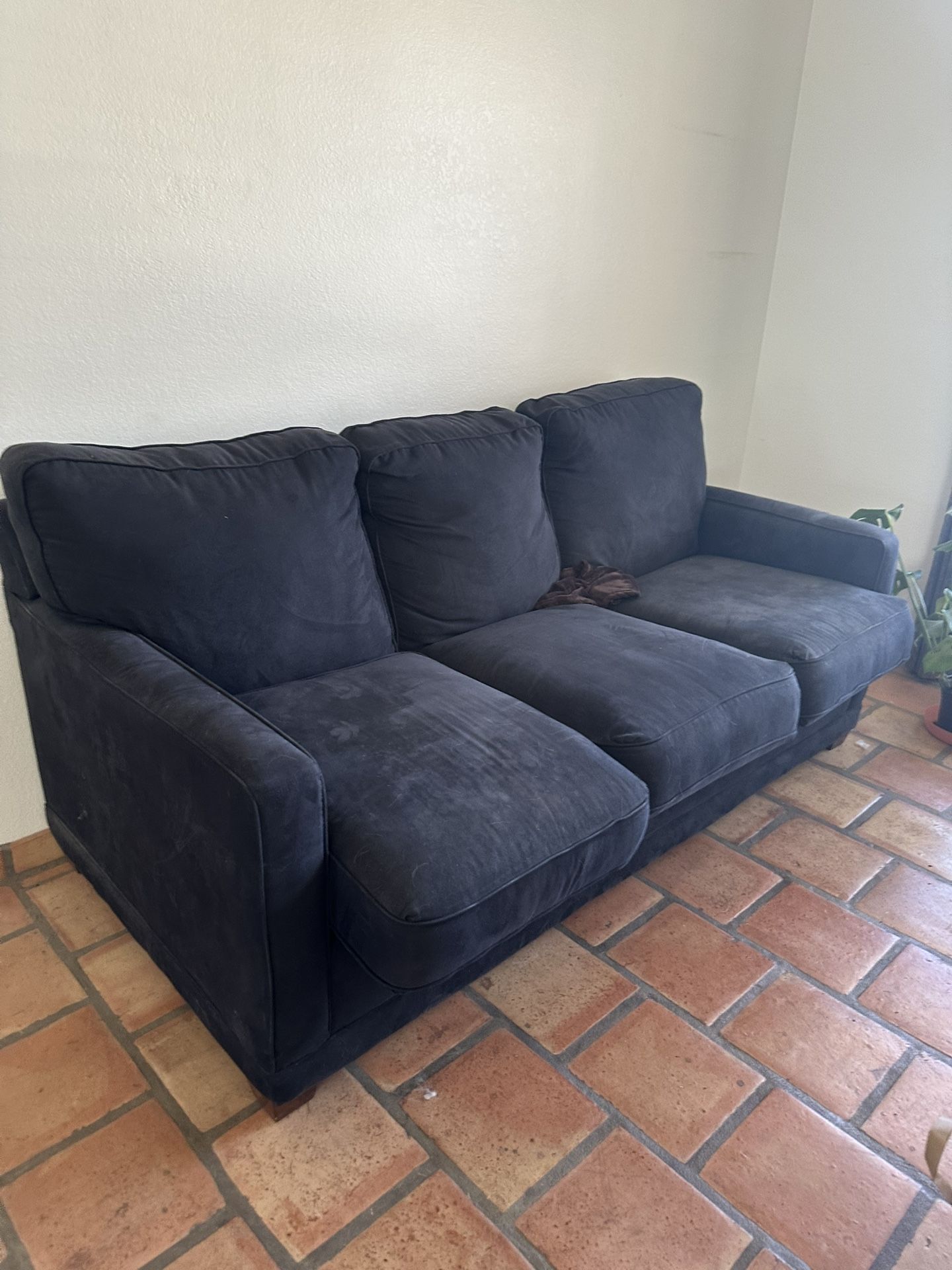 Free Couch