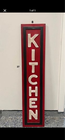 Kitchen sign decor