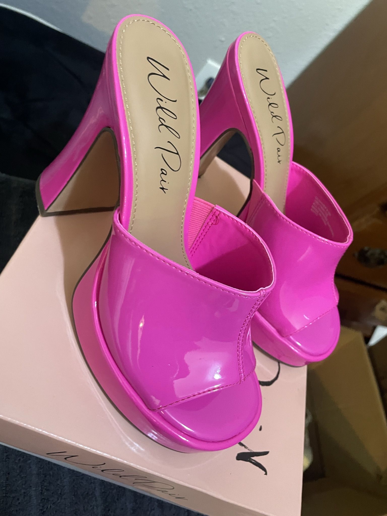 Size 6.5 Pink Wild Pair Heels