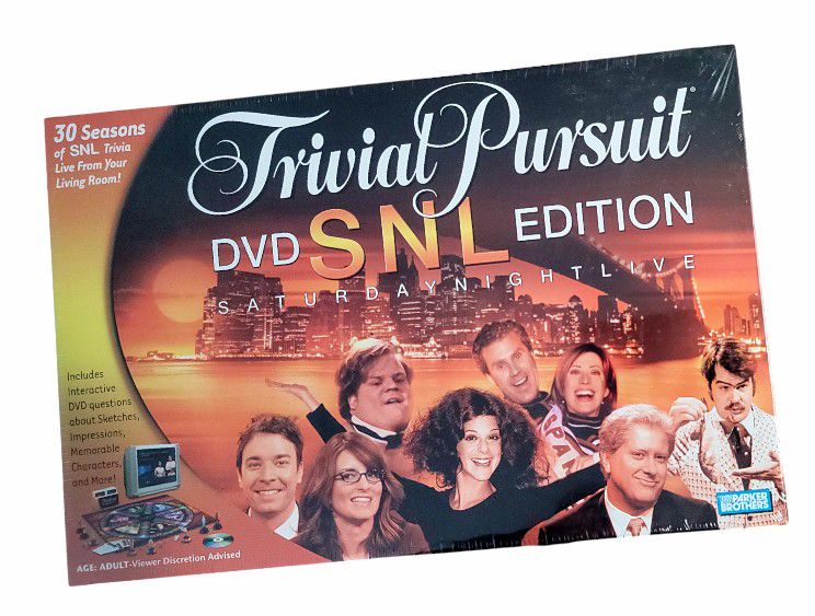 Trivial Pursuit SNL DVD Edition Board Game Parker Brothers 2004