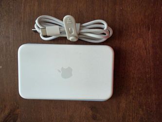Apple iPhone Air MagSafe Battery Pack with USB-C Cable