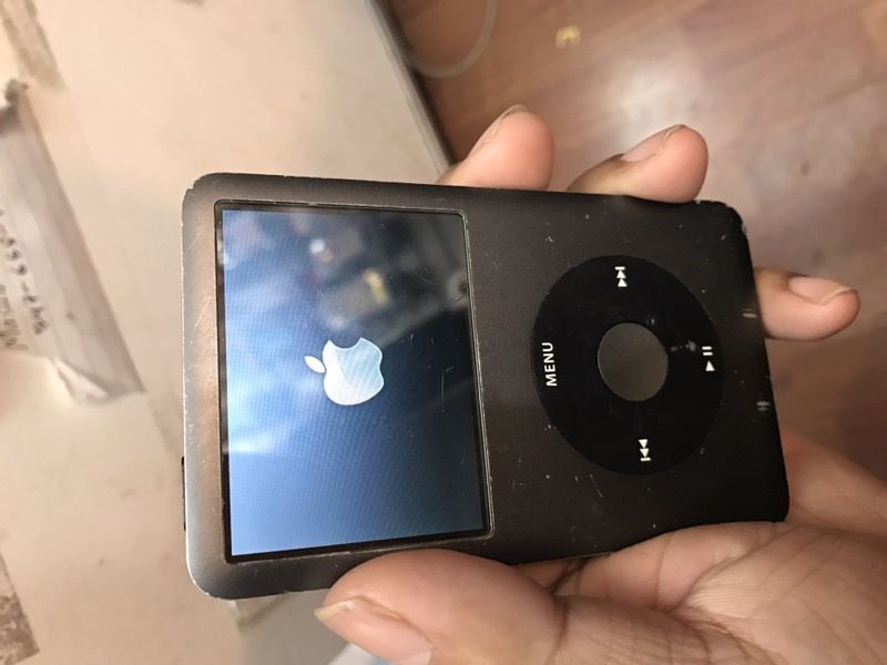 IPod classic 120gb mint condition