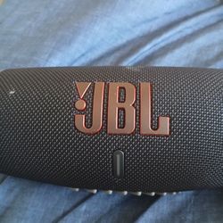 JBL BOOM BOX