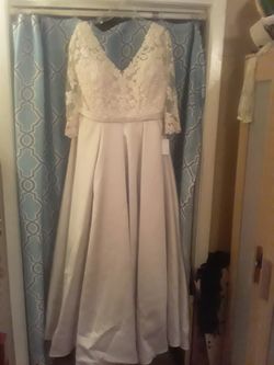 Wedding dress